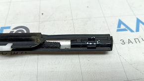 Molding door-glass central front right Kia Niro 17-22 matte, broken fastener