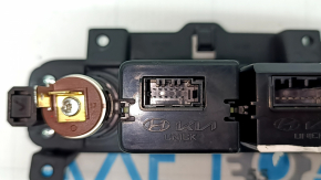 USB Hub, charging port from the cigarette lighter of the center console Hyundai Tucson 25-26 Type-C