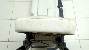 Rear center seat 2nd row Volvo XC90 16-25 gray leather for 3rd row, with belt and armrest, dry-cleanable, dents, rusty frame