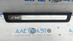 Front right outer threshold trim Kia Niro 17-22 chrome, scratches on chrome