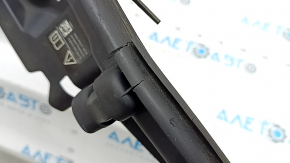 The hood-wing seal, right BMW X5 G05 19-26, has dried out
