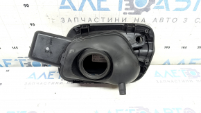 The fuel filler flap housing of the VW Tiguan 18-24 has a broken mount