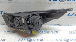 Front right headlight assembly Kia Niro 17-19 HEV, PHEV xenon, halogen turn signal + LED DRL, with bracket, needs polishing, cobwebs, sand, scratches, seal peeled off