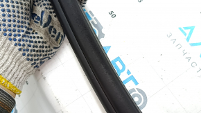 Front left door opening seal BMW X5 G05 19-26 worn
