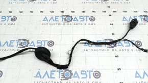 Wiring for the rear left door of the Audi Q5 80A 18-24 keyless