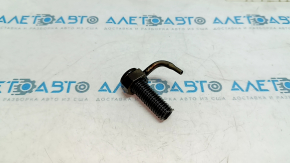 Oil injector for Audi A5 F5 17-25 2.0T internal combustion engine with bolt