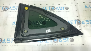 Rear left window, blind glass, Tesla Model Y 20-25, black molding, missing seal