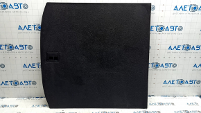 The trunk floor of the Audi A3 22-26 is black, scratches on the handle
