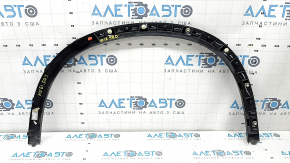 Front right fender arch trim BMW X5 G05 19-26 structure, scratches, faded