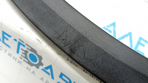 Front right fender arch trim BMW X5 G05 19-26 structure, scratches, faded
