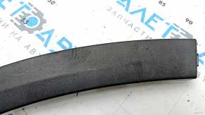 Front right fender arch trim BMW X5 G05 19-26 structure, scratches, faded