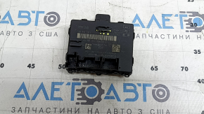 The rear right door computer of the Audi A3 22-26 has broken fasteners