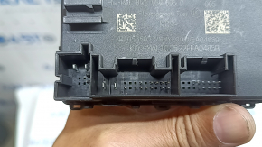 The rear right door computer of the Audi A3 22-26 has broken fasteners