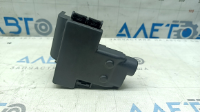 Positive terminal Audi A3 22-26 with block