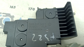 Positive terminal Audi A3 22-26 with block