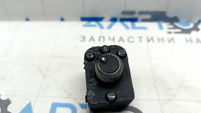 Audi A3 22-26 mirror controls: chrome is peeling, fasteners are broken, there are scratches