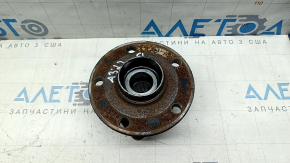 Front left hub Audi A3 22-26 rusty