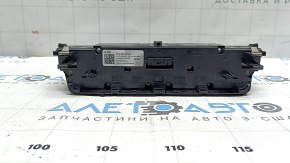 Climate control Audi A3 22-24 chrome is damaged, scratches