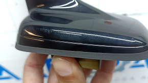 Antenna fin Audi A3 22-26 scratches, crack in mount, melted mounts
