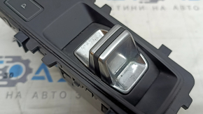 The gear selector for the Audi A3 22-24 is chrome