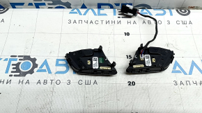 The steering wheel control buttons on the Audi A3 22-26 are chrome