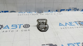 Rear left door lock bracket Audi A3 22-26