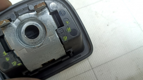 Audi A3 22-26 trunk hook rust, missing fragment, crack