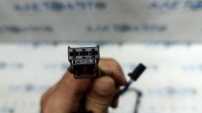 Wiring for the rear right door of the Audi A3 22-26 contacts on the connector body
