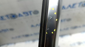 Molding door-glass central rear right Audi A3 22-26 chrome, scratches, bump, bent seal, bent, in glue
