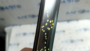 Molding door-glass central rear right Audi A3 22-26 chrome, scratches, bump, bent seal, bent, in glue