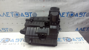 Air filter housing Audi A3 22-26 scratches