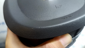 Airbag in the driver's steering wheel Volvo XC60 18-26 black, scratches, bumps