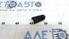 VW Jetta 25-26 trunk lid bumper