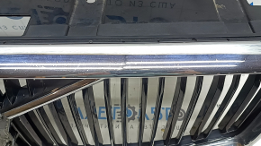 Radiator grill with badge Volvo XC60 18-21 without camera, sand