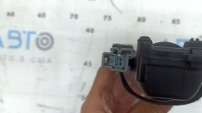 Volvo XC60 18-26 electric trunk lid lock, with cover plate
