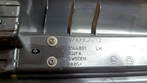 Front left door sill plate Volvo XC60 18-26 black with chrome insert, scratches, scratches on chrome