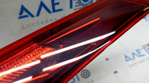 Volvo XC60 18-26 right outer wing light scratch