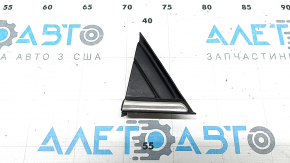 Triangle corner of the front right wing VW Taos 22-25 with chrome molding