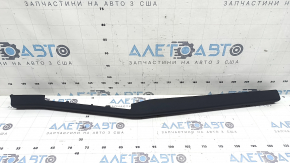 Front panel trim right VW Jetta 25-26 black leather, broken fastener