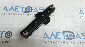 Driver's seat belt bracket Volvo XC60 18-26