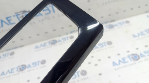 The front control panel trim of the VW Jetta 25-26 heater has scratches