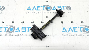 Front left door limiter VW Taos 22-25