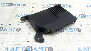 Volvo XC60 18-22 audio amplifier
