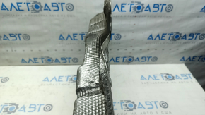 The muffler heat shield of the Audi A3 22-26 is crushed, the fasteners are corroded