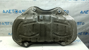 The muffler heat shield of the Audi A3 22-26 is crushed, the fasteners are corroded