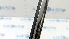 Molding door-glass central front left VW Taos 22-25 chrome, scratches