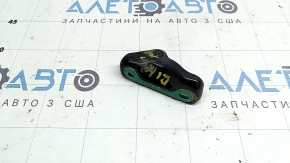 Left tailgate shock absorber bracket on the body of Toyota Highlander 20-26