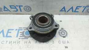 Front left hub Volvo XC60 18-26 rusty