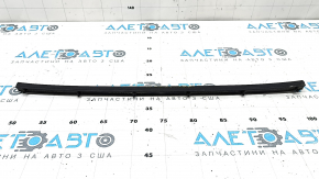Front hood seal VW Taos 22-25