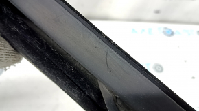 Upper rear left door molding VW Taos 22-25 black matte, scratch